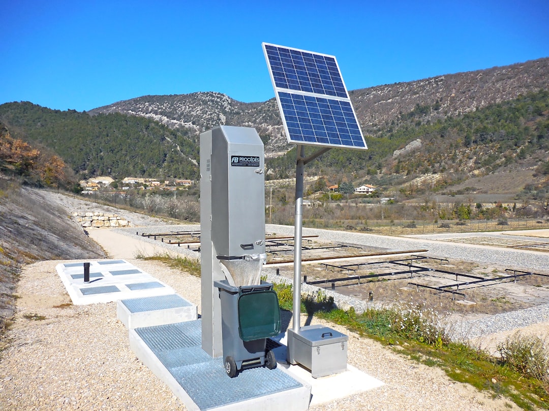 green hydrogen production facility solar wind energy electrolyzer