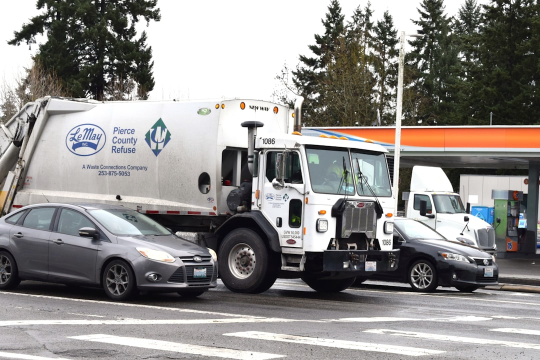green hydrogen infrastructure global map 2026 fuel cell truck