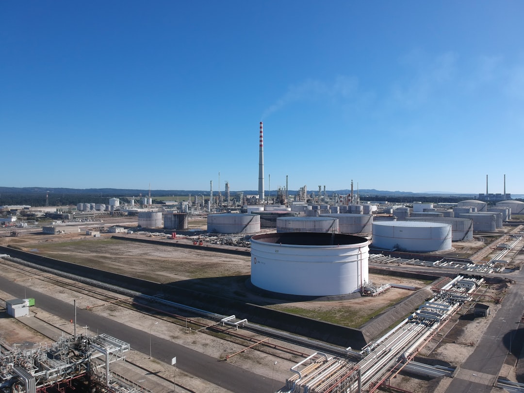 hydrogen storage tank facility, liquid hydrogen transport infrastructure